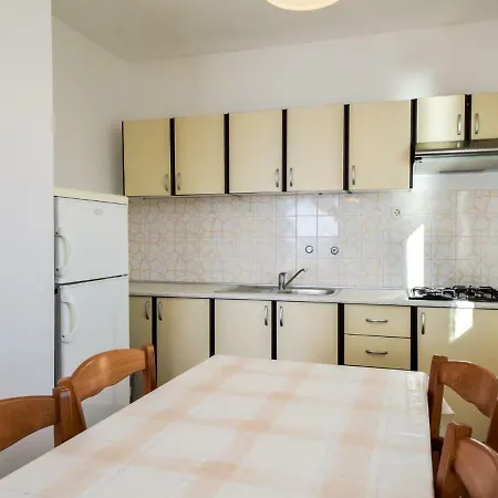 Apartment Apartment Luka-1 Drage